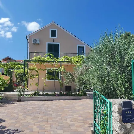 Lägenhet By The Sea Mirca, Brac - 2854 *