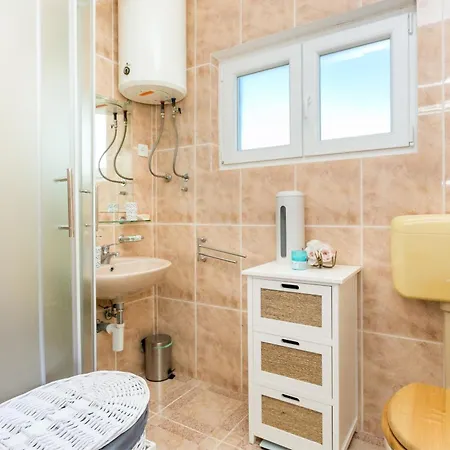 Lägenhet By The Sea Mirca, Brac - 2854 *