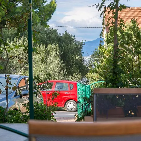 By The Sea Mirca, Brac - 2854